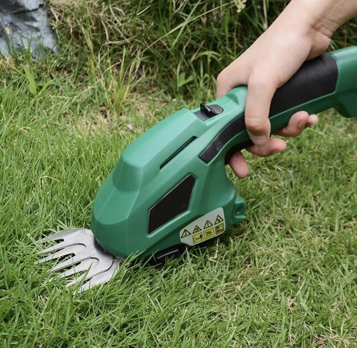 Taille-haie électrique Easy Life - Taille-haie 2 En 1 - 2 Accessoires - Rechargeable 4 Taille-haie électrique Easy Life - Taille-haie 2 En 1 - 2 Accessoires - Rechargeable – Image 2