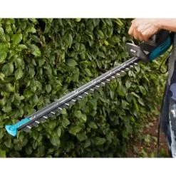 Taille-haie électrique GARDENA EasyCut 500/55 - 500 Watt - Longueur De La Lame 55cm -Outils de jardinage professionnels 1200x1200 381