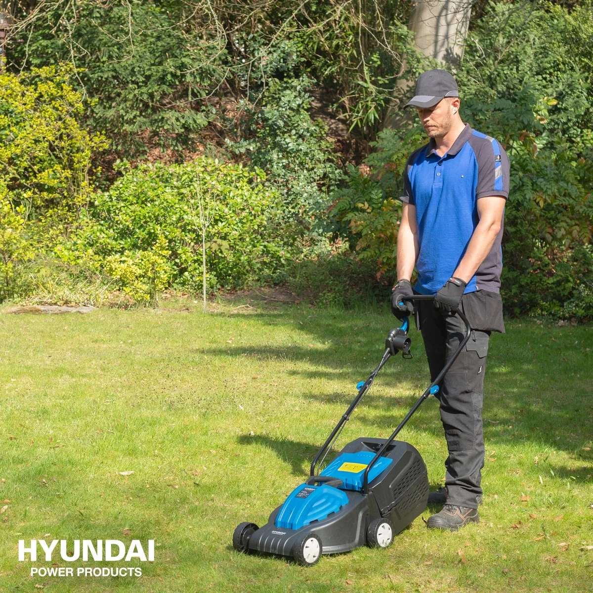 Tondeuse à Gazon Hyundai 1200W 32 Cm - 3 Hauteurs De Coupe - Poignée De Transport Centrale - Pour Pelouse < 300 M2 13 Tondeuse à Gazon Hyundai 1200W 32 Cm - 3 Hauteurs De Coupe - Poignée De Transport Centrale - Pour Pelouse < 300 M2 – Image 11