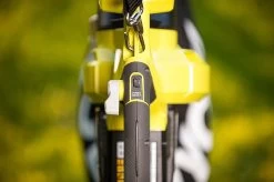 Ryobi OBV18 - Souffleur / Aspirateur De Feuilles Avec Batterie Et Chargeur Ensemble Complet -Outils de jardinage professionnels 1200x798 14