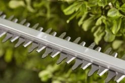 Taille-haie Sans Fil PowerCut Li-40/60 GARDENA - Avec Batterie 40V - Longueur De La Lame 60cm -Outils de jardinage professionnels 1200x799 10