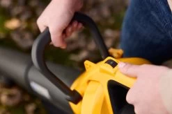 Stiga VS 100e Kit Souffleur De Feuilles à Batterie Avec Kit D'aspiration -Outils de jardinage professionnels 1200x800 133