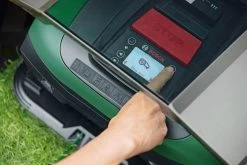 Tondeuse Robotique Bosch Indego S 500 - Pour Les Pelouses Jusqu'à 500 M2 - Incl. Borne De Recharge Et Accessoires -Outils de jardinage professionnels 1200x800 82