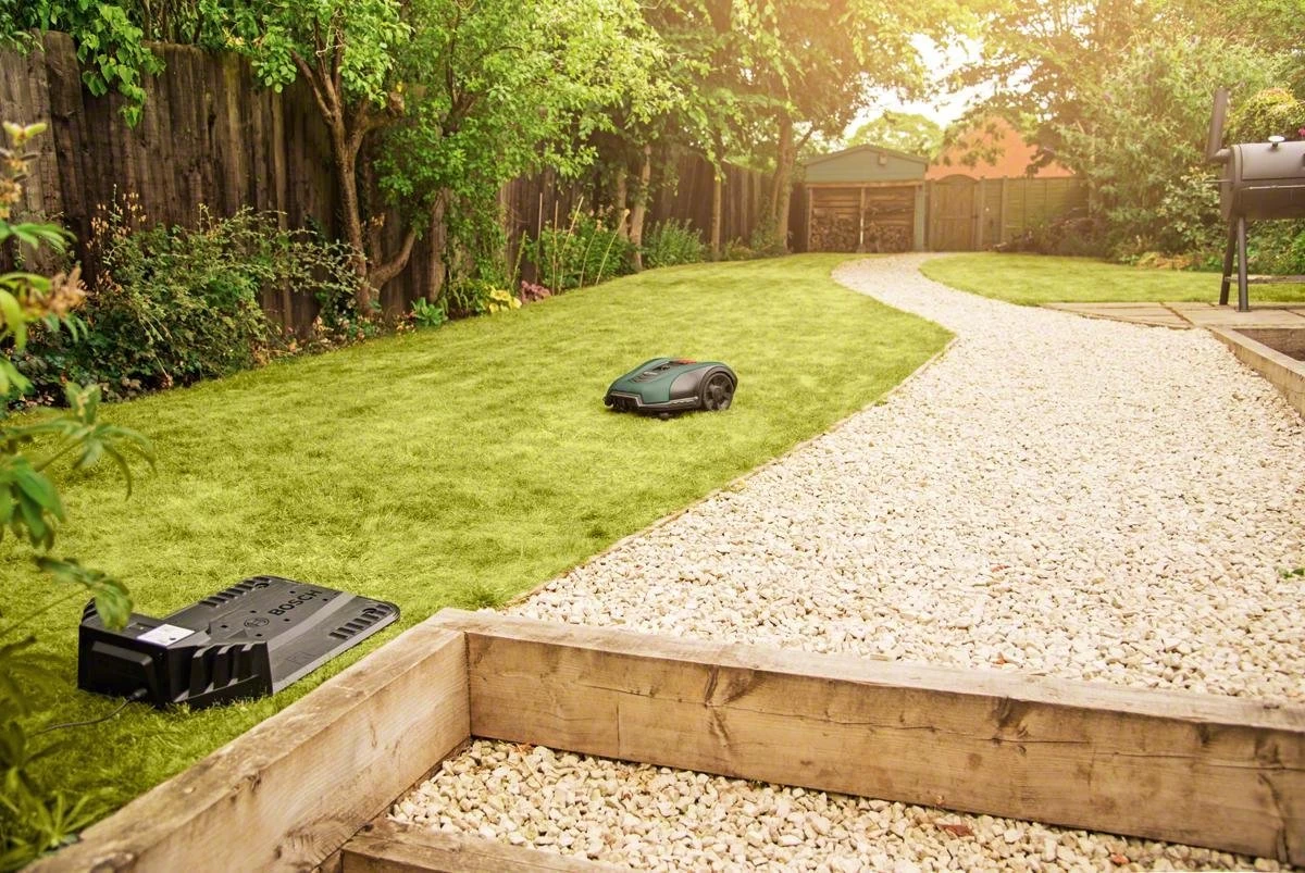 Robot Tondeuse Bosch Indego 350 Connect - 18 V - Largeur De Coupe 19 Cm - Utilisable Avec Une Application 13 Robot Tondeuse Bosch Indego 350 Connect - 18 V - Largeur De Coupe 19 Cm - Utilisable Avec Une Application – Image 11