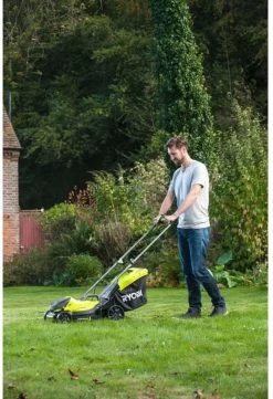 Ryobi RLM18C33B25 | Tondeuse à Gazon 18 V 33 Cm (1x 2,5 Ah) - 5133004323 -Outils de jardinage professionnels 822x1200